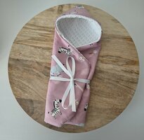 Omslagdoek roze (Vlinderkindje)  30x30 cm 