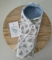 Omslagdoek vlinder blauw (vlinderkindje) 30x30 cm