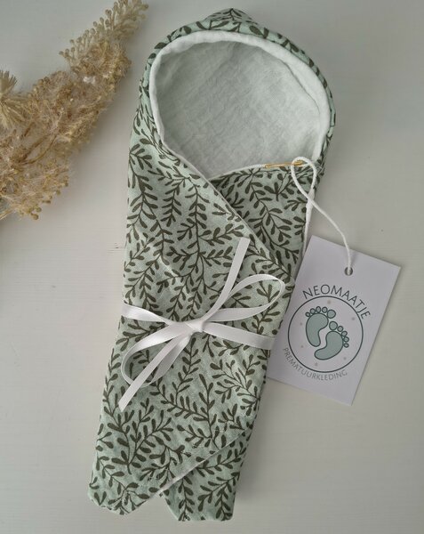 Omslagdoek takje groen hydrofiel (vlinderkindje) 30x30 cm 