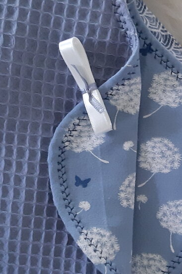 Kistje klein - Blauw met wolkjes