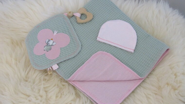 Mozesmand - Rotan - 60cm - Groen en roze