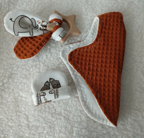 Cocon koperkleur met diertjes 