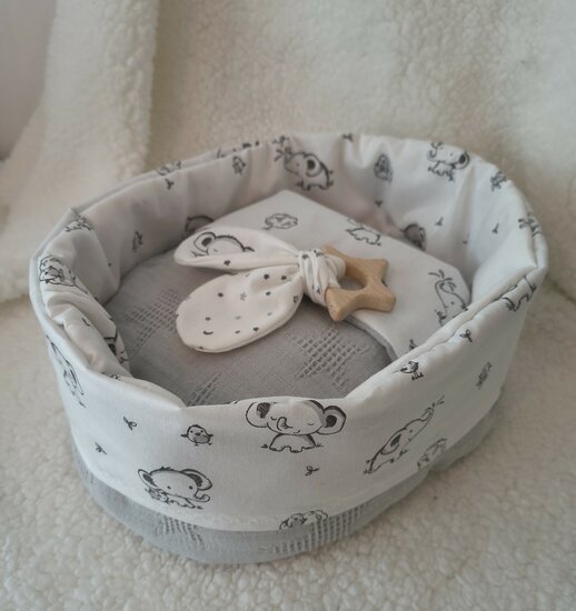 Mandje Stof klein grijs met olifantjes 