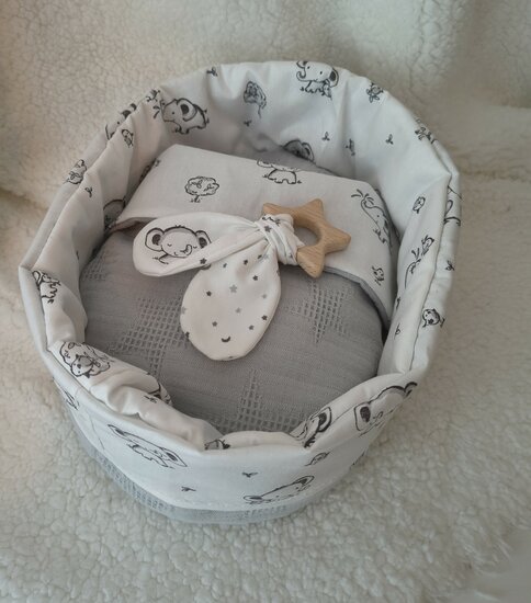 Mandje Stof klein grijs met olifantjes 