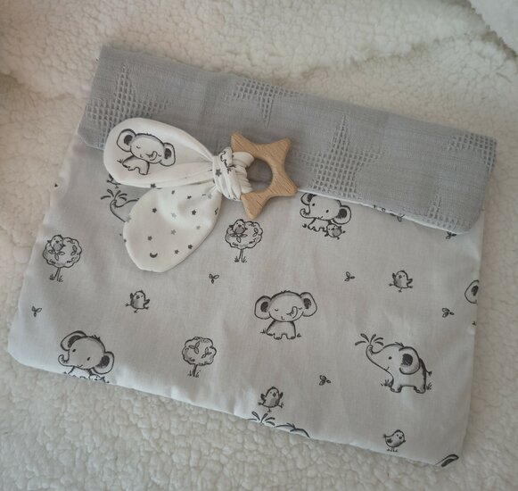 Mandje Stof klein grijs met olifantjes 