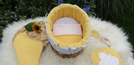 Neomandje met deksel zacht geel met stipjes